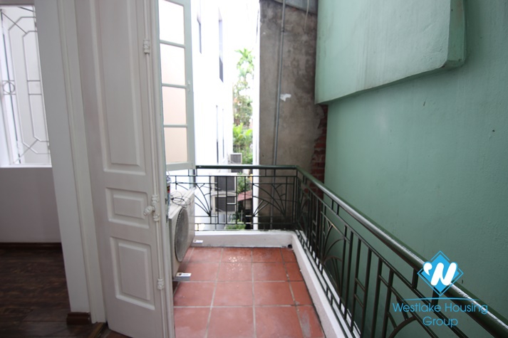 Three bedrooms house in Tu Hoa st, Tay Ho district, Ha Noi